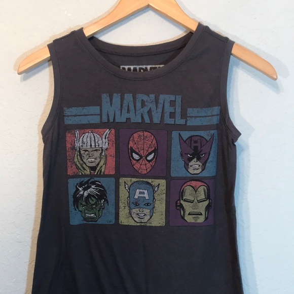 Marvel sleeveless shirt - Picture 3 of 5